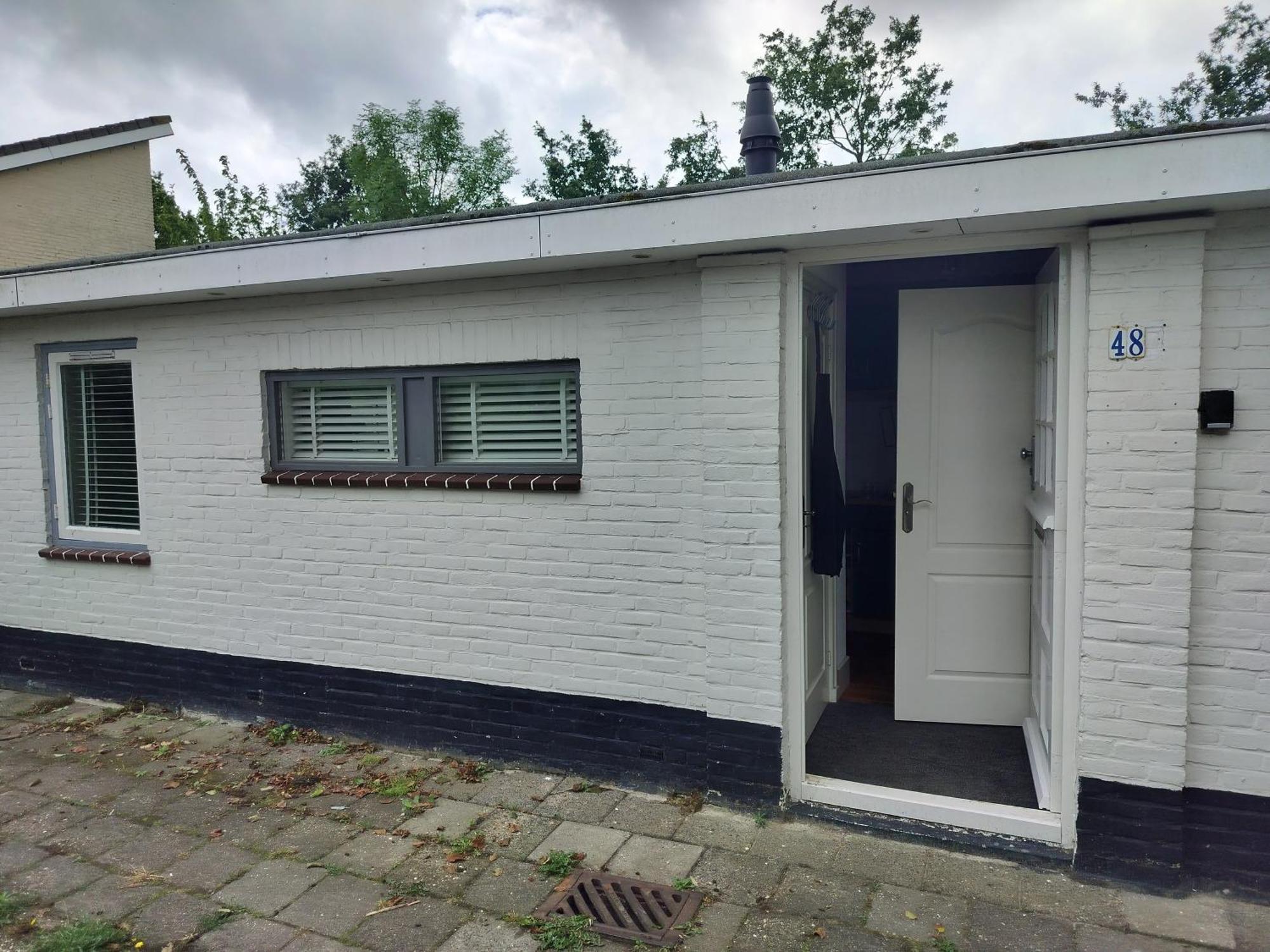 Solstice, Quiet Cottage In Bruinisse, Zeeland Esterno foto