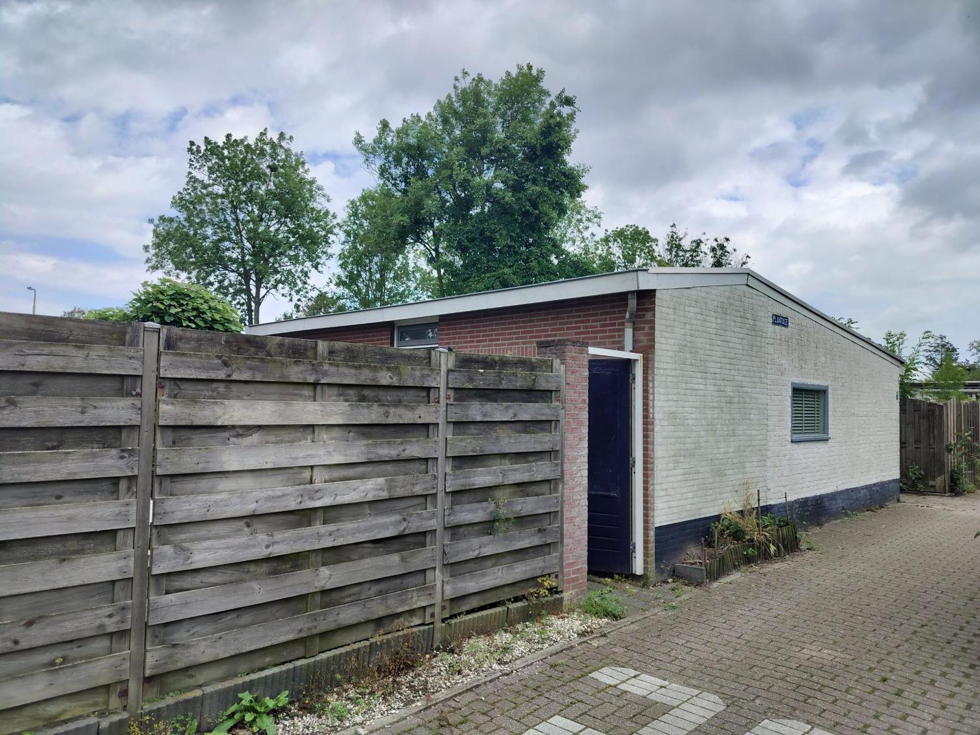 Solstice, Quiet Cottage In Bruinisse, Zeeland Esterno foto